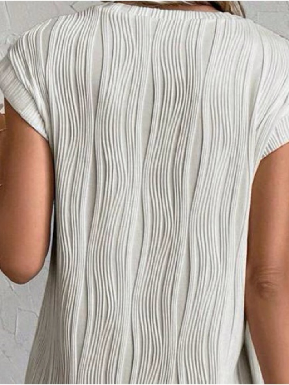 Women’s Cream Ribbed Cap-Sleeve Top - Picture 2 of 2